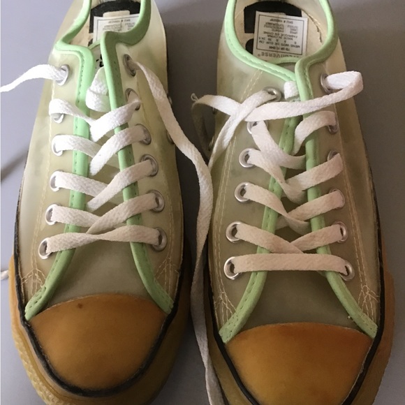 Converse Chuck Taylor Clear Vintage Size 8 - Picture 1 of 5